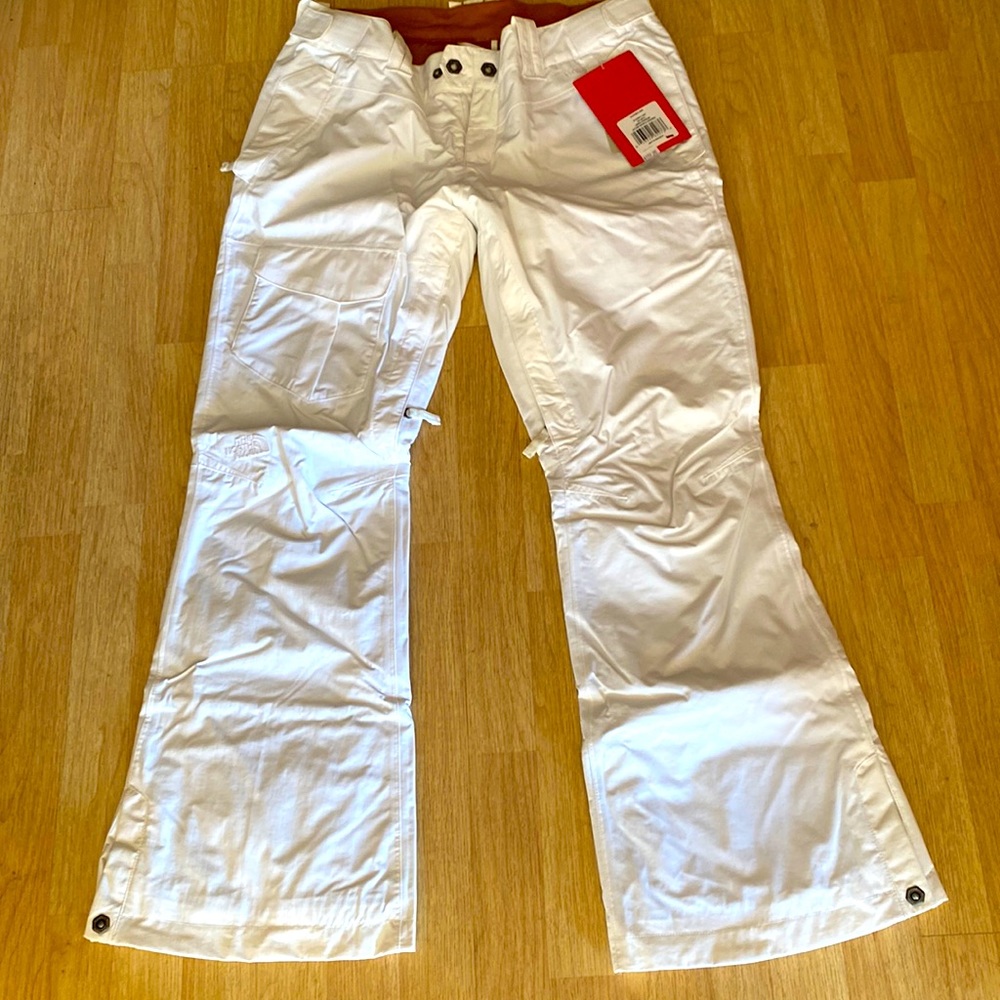 Women’s White The North Face Shawty HyVent Pant Size Large